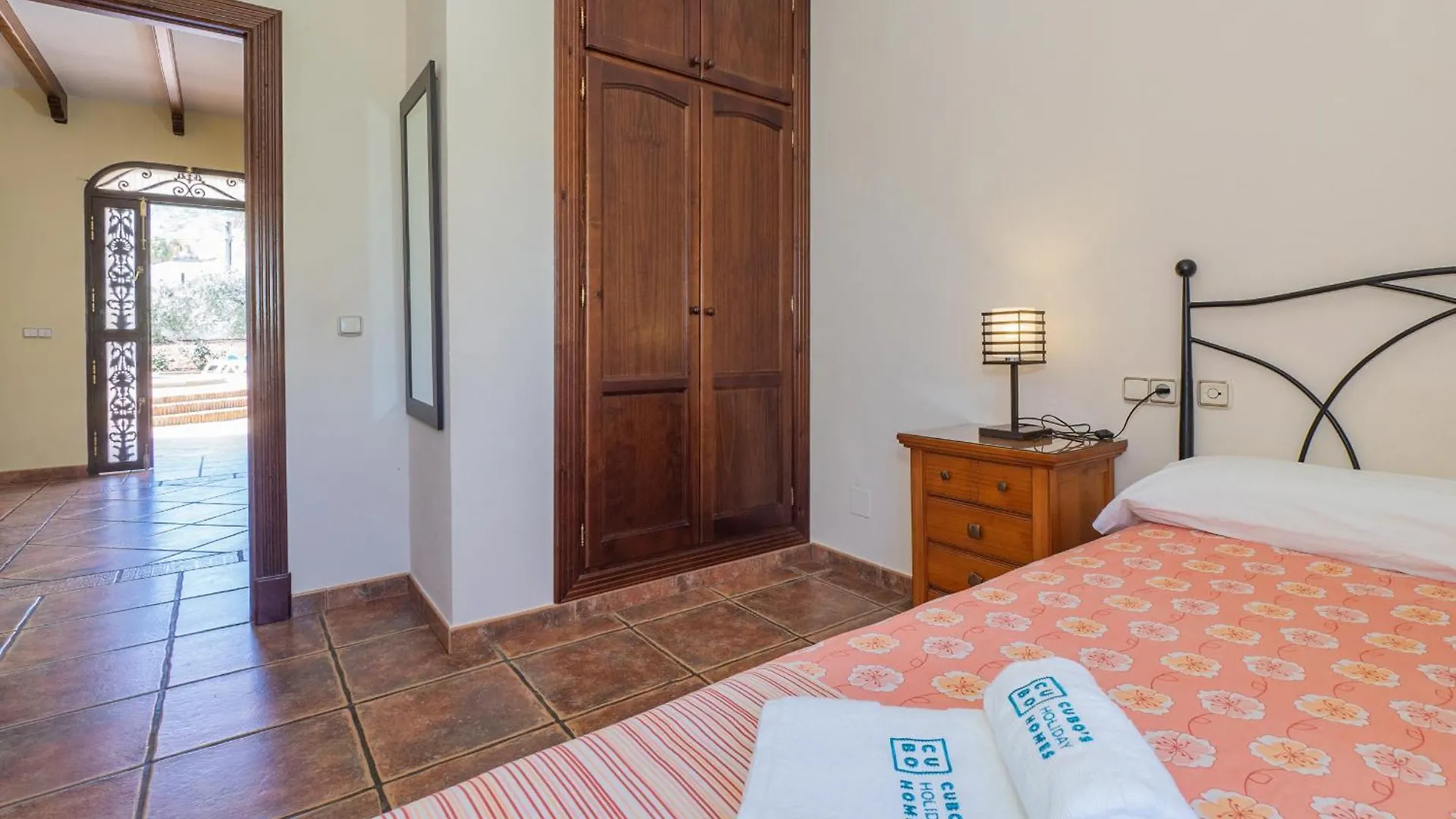 Holiday home Cubo'S Finca Las Tinajas De La Dehesilla Alhaurin el Grande Spain