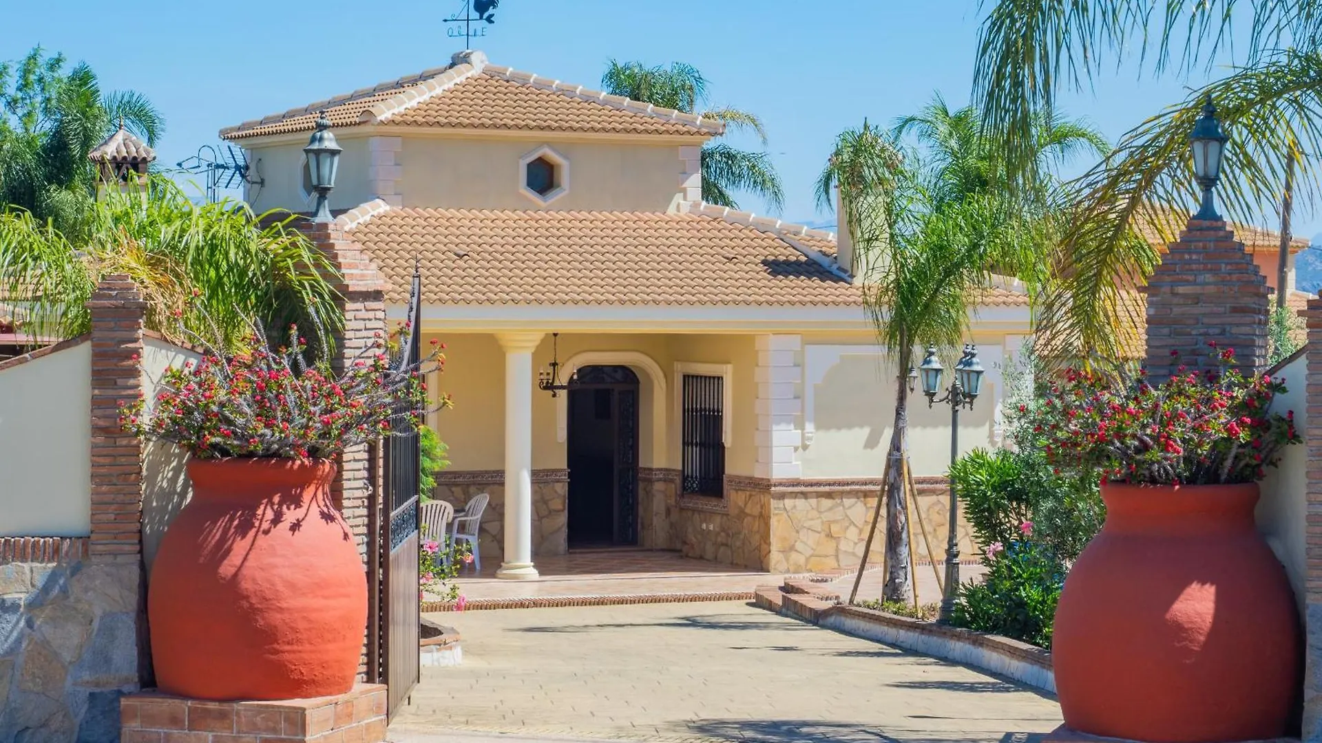 Cubo'S Finca Las Tinajas De La Dehesilla Alhaurin el Grande