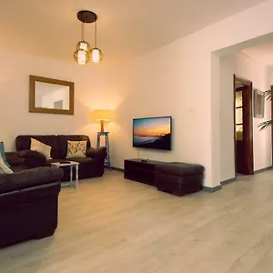 Alhaurin Old Town, Casa Flamingo, 2 Bed Alhaurin el Grande